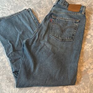 Levi's Women's Straight Leg Blue Jeans